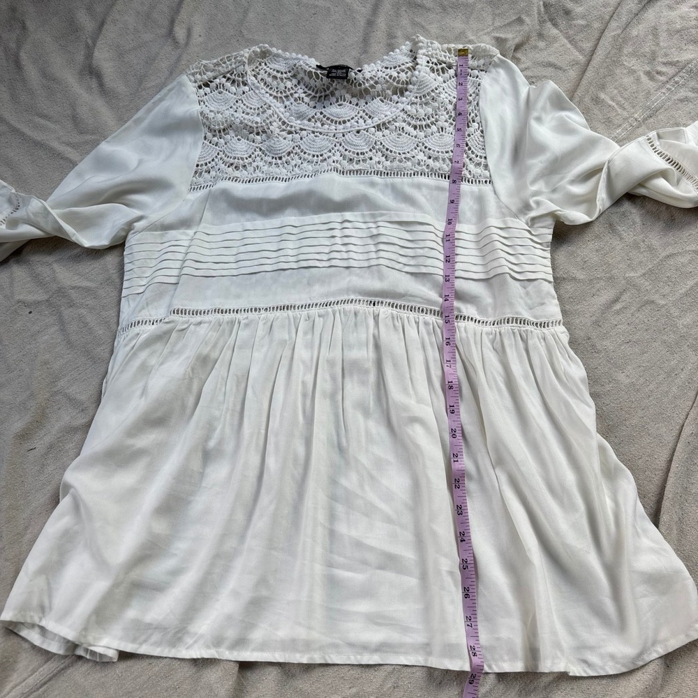 Karen Kane White Boho Lace Back Pintuck Peasant Blouse Top Large RN 59168 - Picture 7 of 7